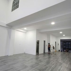 Cho thuê trệt lửng hoàn thiện chuẩn văn phòng tại khu Royal Vạn Phúc giá chỉ 32 triệu/tháng